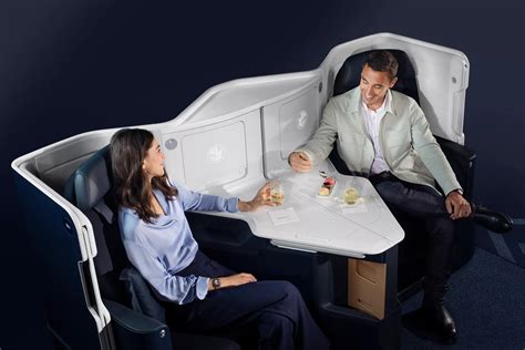 cabine business air france 777 300|Nouveaux sièges Business .